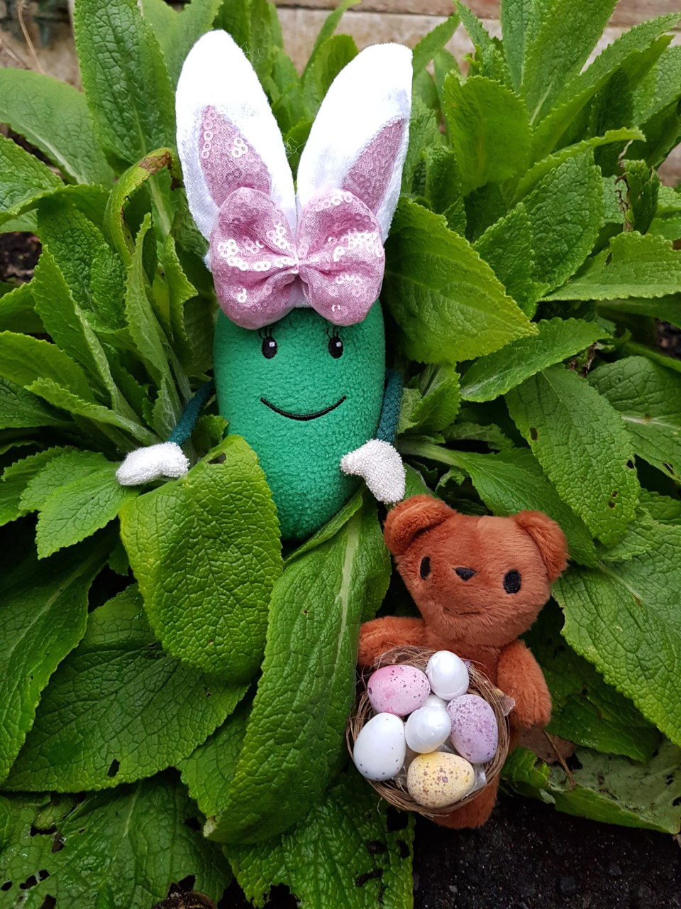 Green Bean & Mr Bear Easter Fun